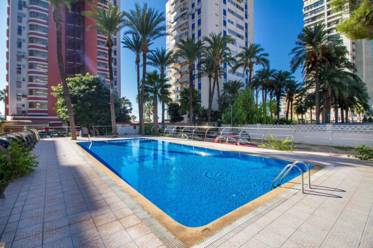 Benidorm, Las Damas, Primera Linea De Playa De Levante 外观 照片